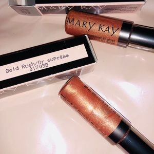 MaryKay Gold Rush lip gloss